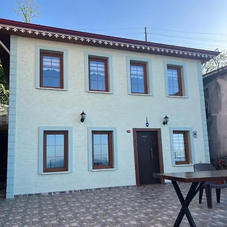 Karadeniz Aile Evi